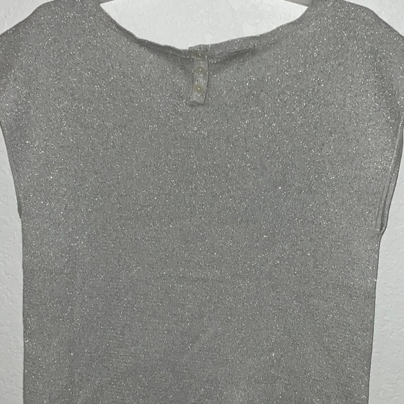 NEW TALBOT’S cap sleeve white sparkle/silver metallic size L - Picture 4 of 4